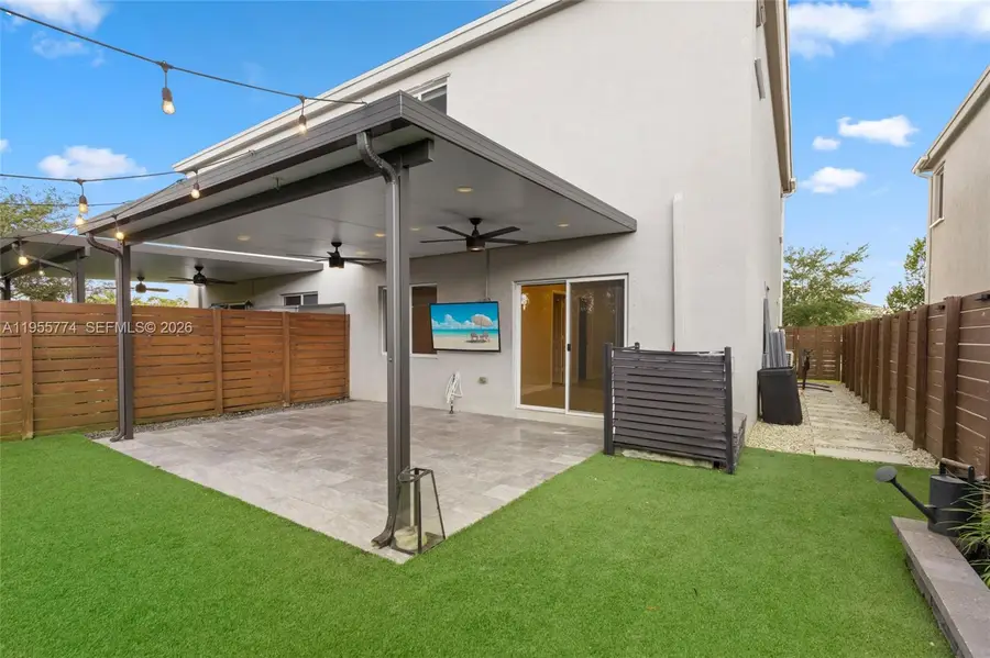 1921 SE 8th Pl, Homestead, FL 33034 - Image #2