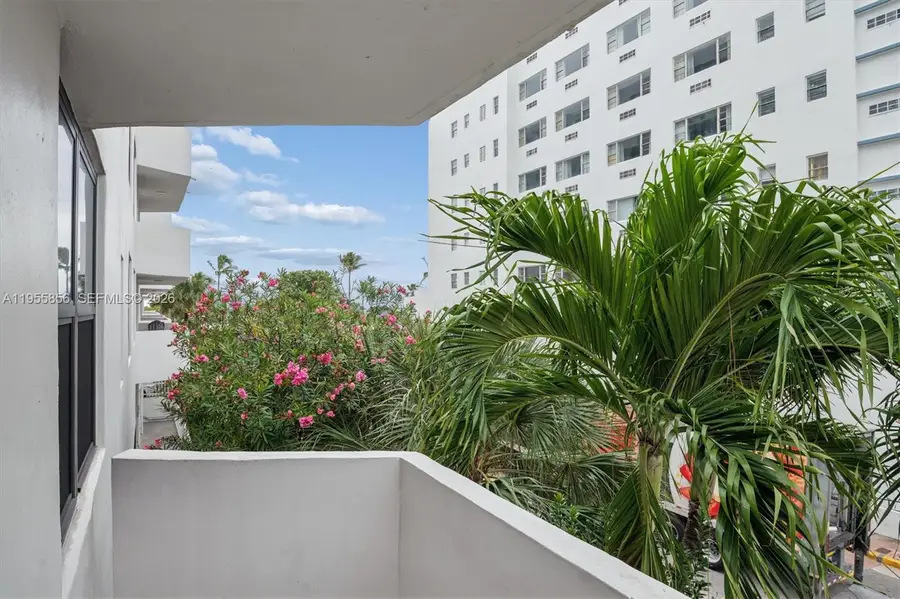 4301 Collins Ave #202, Miami Beach, FL 33140 - Image #2