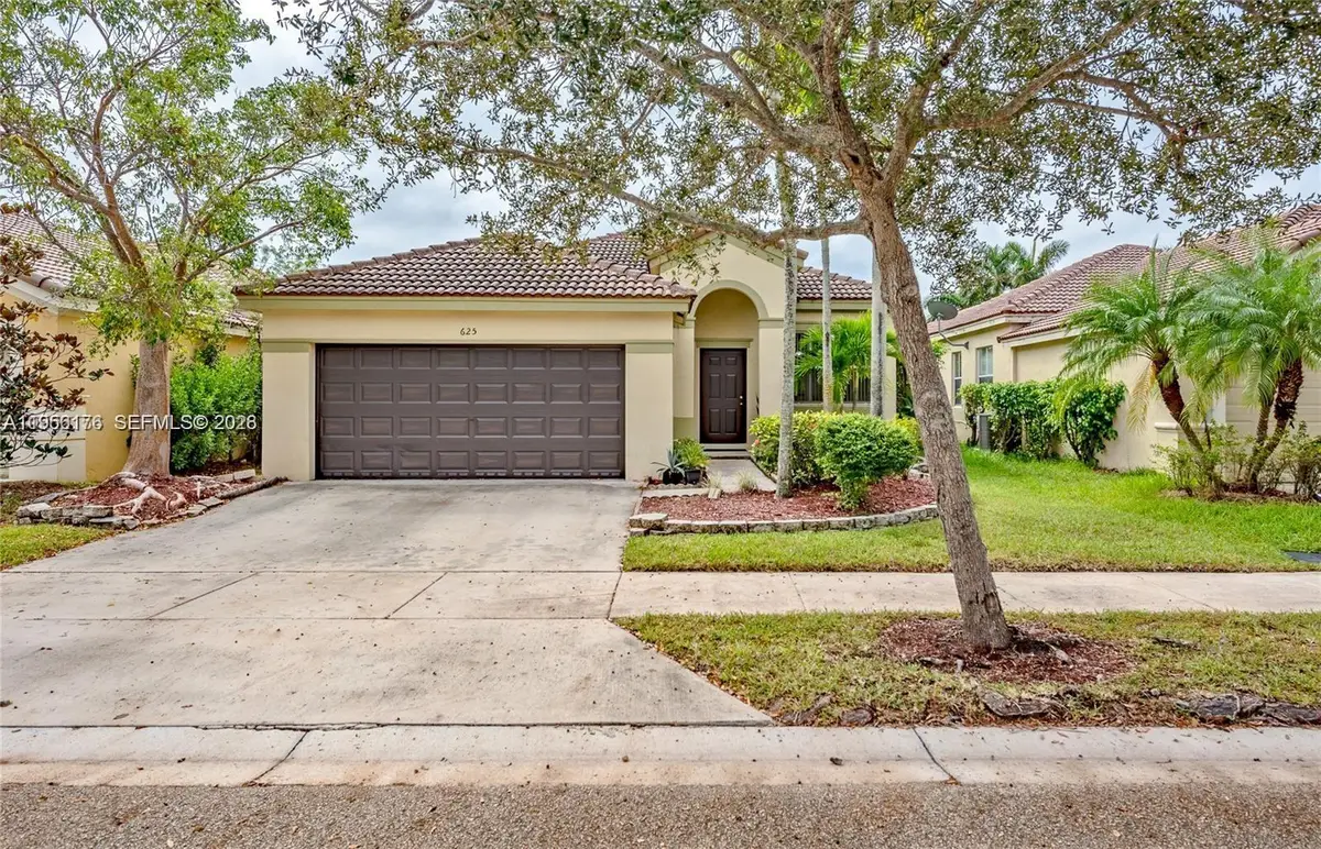625 Bald Cypress Rd, Weston, FL 33327 - Image #1