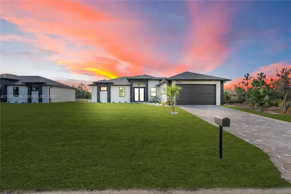 2913 46th St W, Lehigh Acres, FL 33971