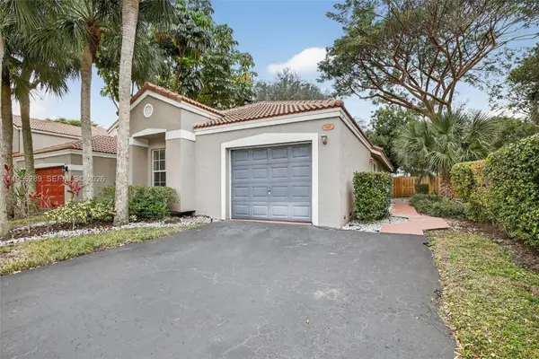 1145 NW 111th Ave, Plantation, FL 33322