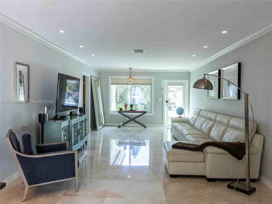 9117 Carlyle Ave, Surfside, FL 33154 - Image #3