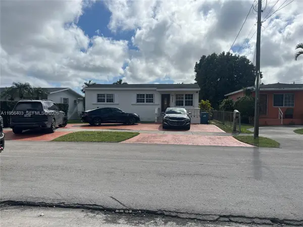 9026 SW 34 St, Miami, FL 33165