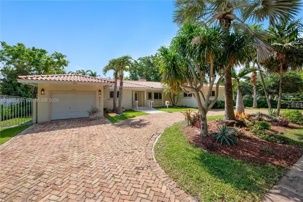 5211 Granada Blvd, Coral Gables, FL 33146