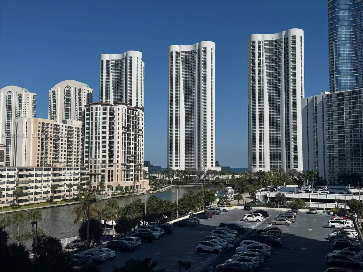 300 Bayview Dr #501, Sunny Isles Beach, FL 33160 - #1