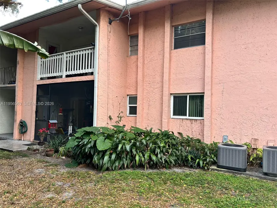 815 SW 30th St #J, Fort Lauderdale, FL 33315 - Image #2