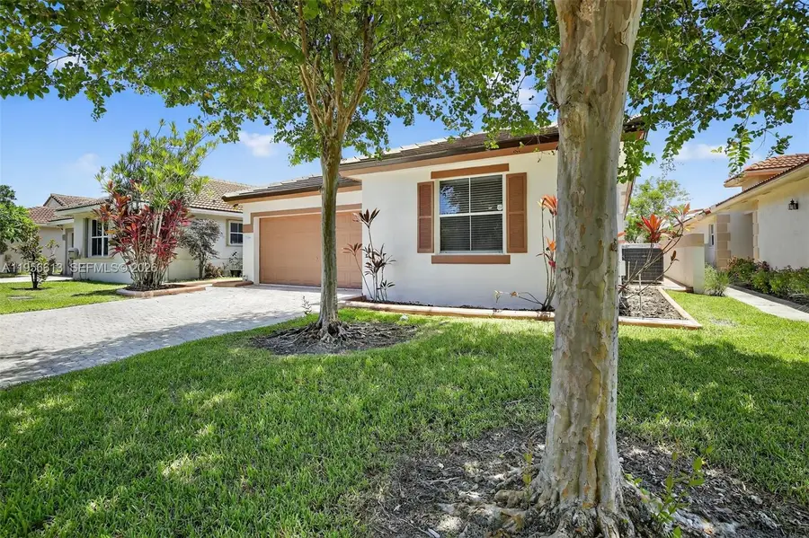 7306 NW 1st Mnr, Plantation, FL 33317 - Image #2