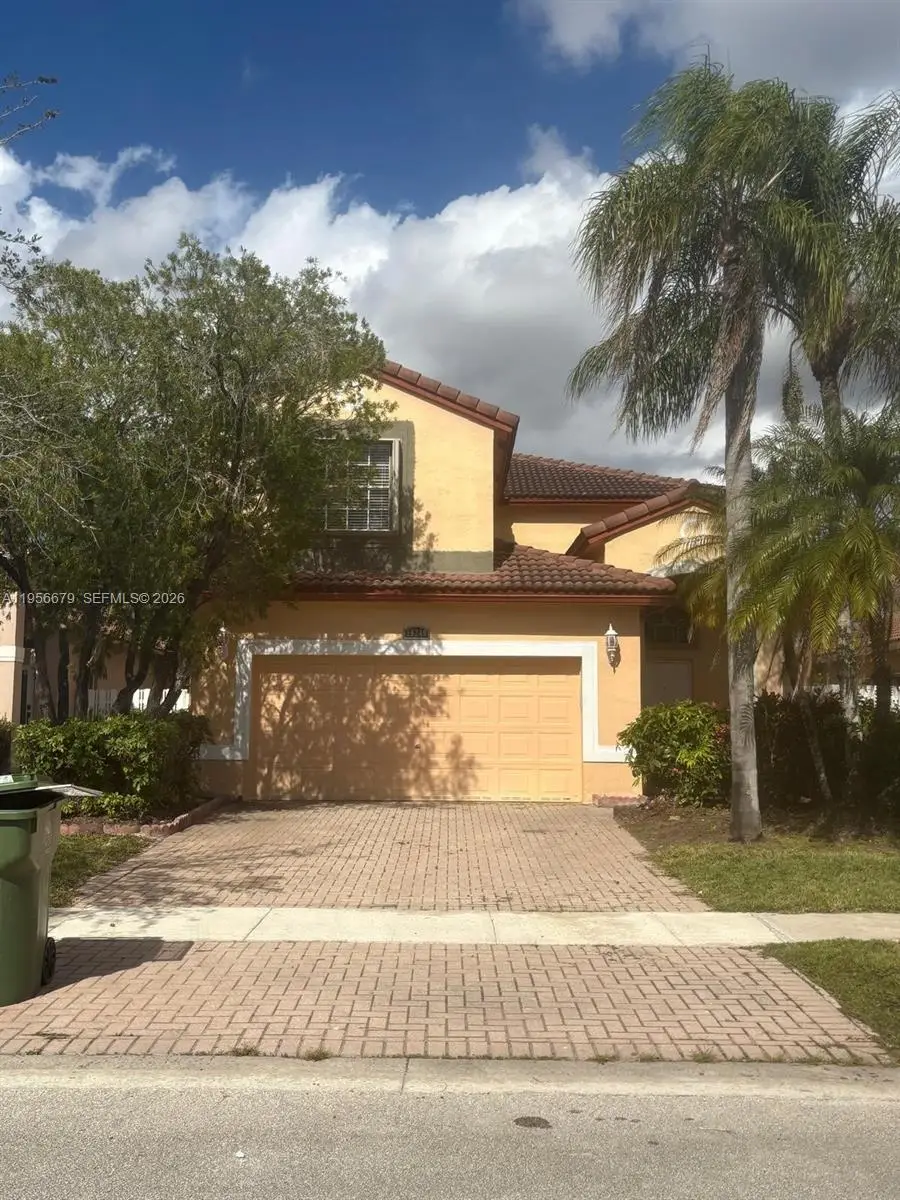 19249 NW 13th St, Pembroke Pines, FL 33029 - Image #3
