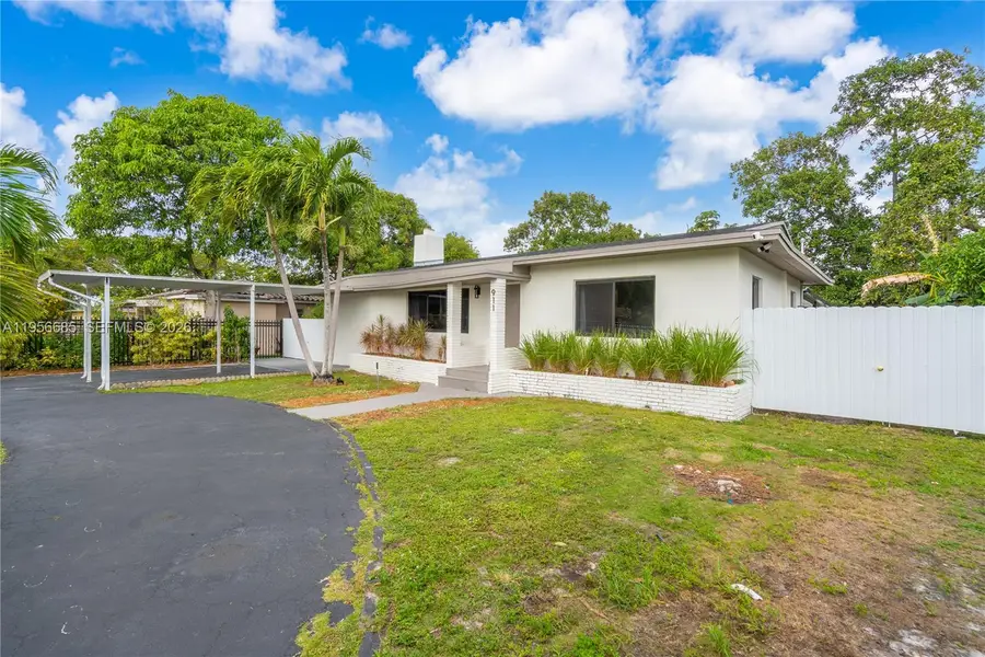 911 NW 138th St, Miami, FL 33168 - Image #2