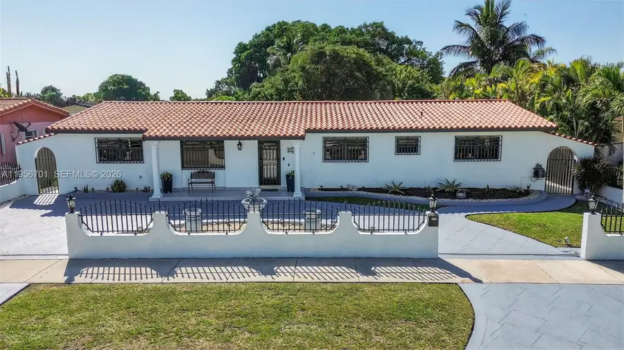 9410 SW 42nd St, Miami, FL 33165 - Image #2