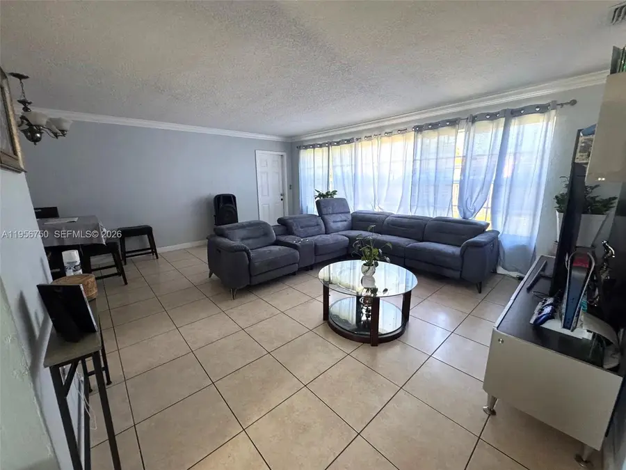 19521 NW 38th Ave, Miami Gardens, FL 33055 - Image #3