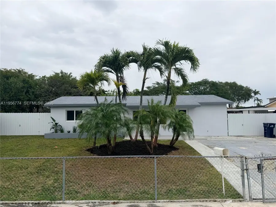 15111 SW 299th St, Homestead, FL 33033 - #2