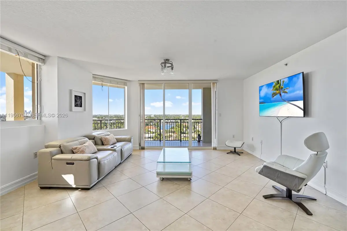 2001 N Ocean Blvd #1002, Fort Lauderdale, FL 33305 - Image #1
