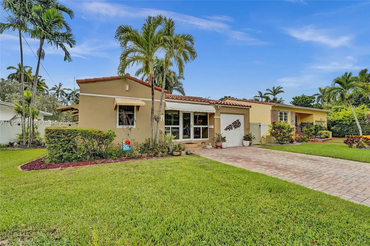 1340 Jackson St, Hollywood, FL 33019 - #1