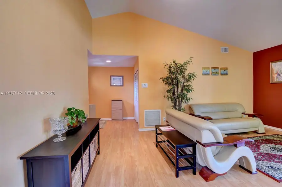 6027 Parkwalk Dr, Boynton Beach, FL 33472 - Image #3