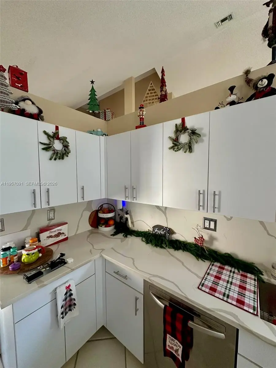 12723 NW 21st Pl, Coral Springs, FL 33071 - Image #3