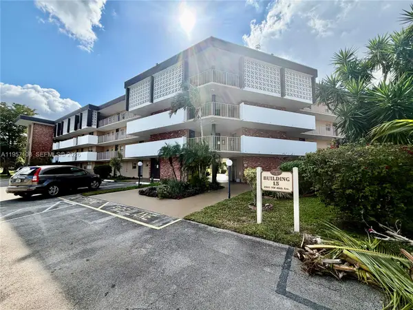 2901 NW 46th Ave #304, Lauderdale Lakes, FL 33313