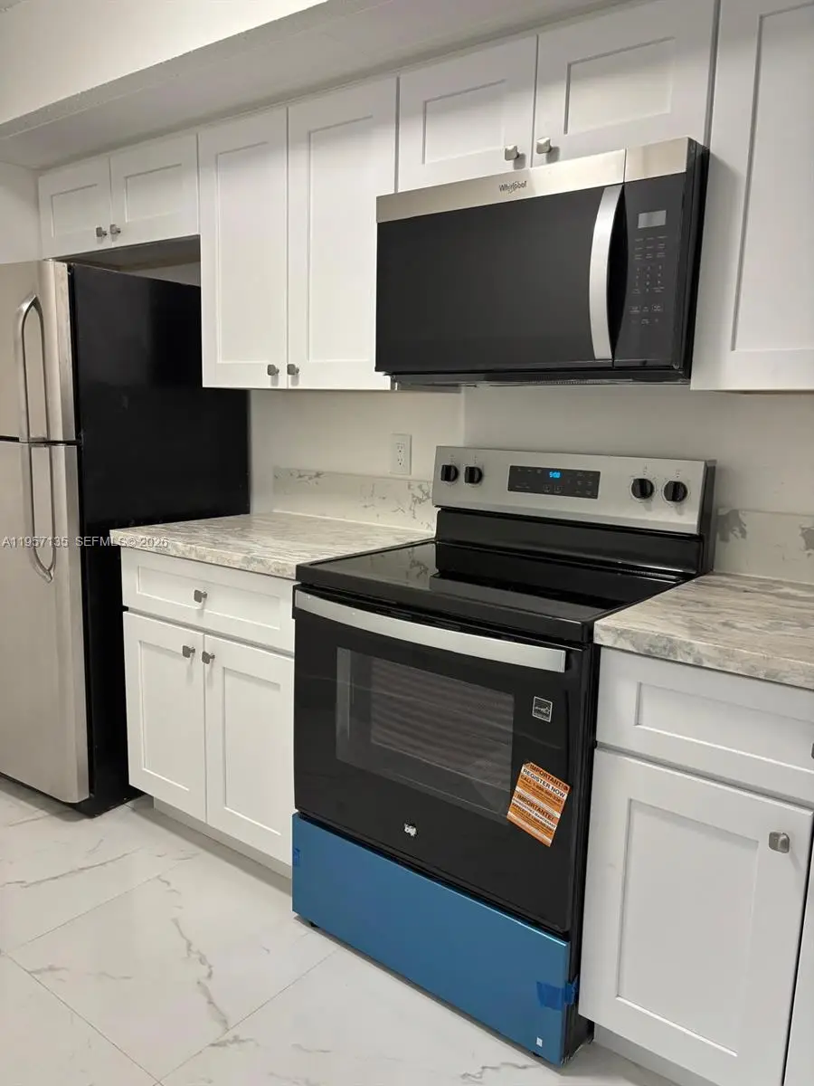 18840 NW 57th Ave #301, Hialeah, FL 33015 - Image #1