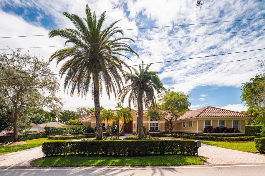 5770 SW 128th St, Pinecrest, FL 33156 - Image #2