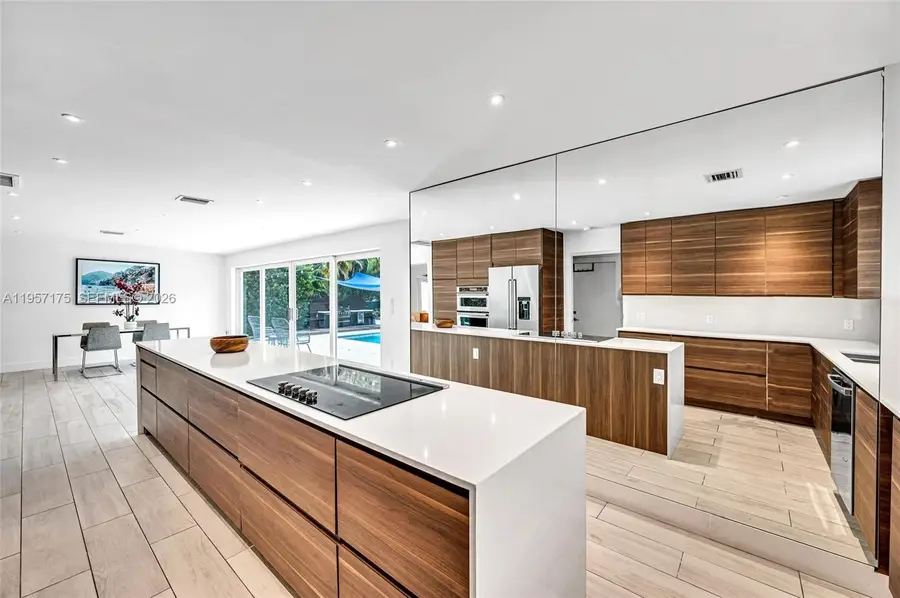 1080 NE 104th St, Miami Shores, FL 33138 - Image #3