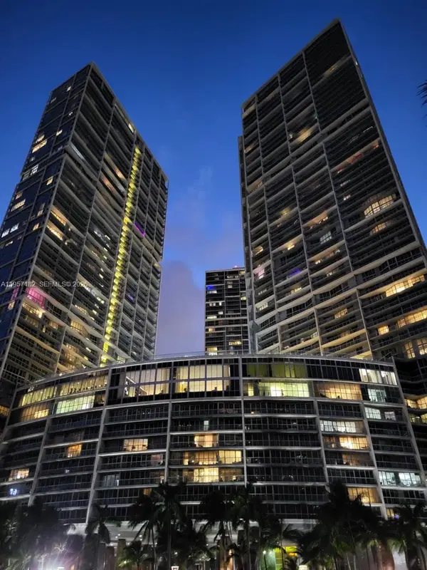 465 Brickell Ave #3804, Miami, FL 33131