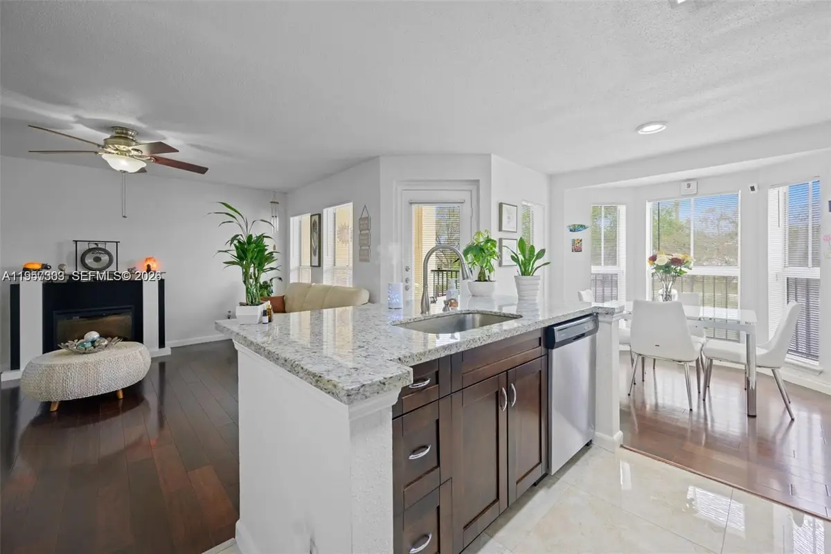 777 Riverside Dr #1521, Coral Springs, FL 33071 - Image #1