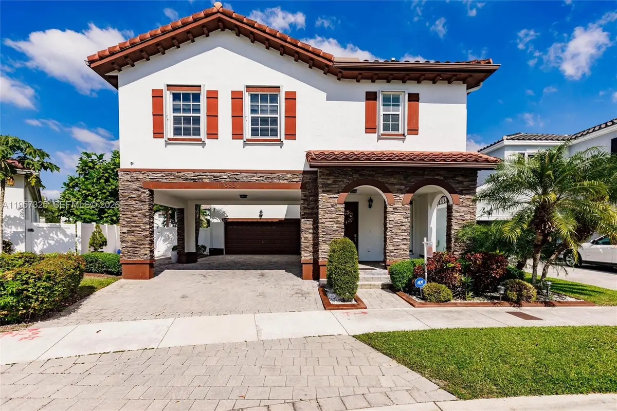 17063 SW 91st St, Miami, FL 33196 - Image #1