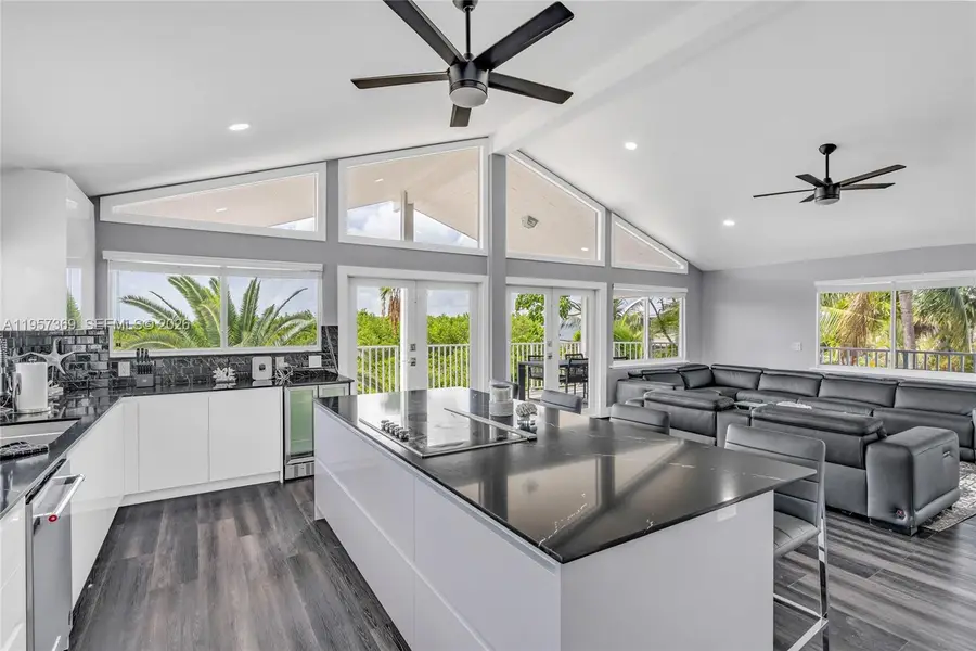 90 N Bounty Ln, Key Largo, FL 33037 - Image #3