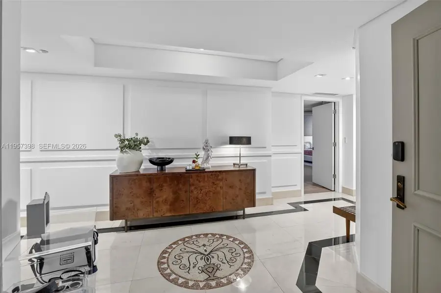 7000 Island Blvd #1109, Aventura, FL 33160 - Image #3