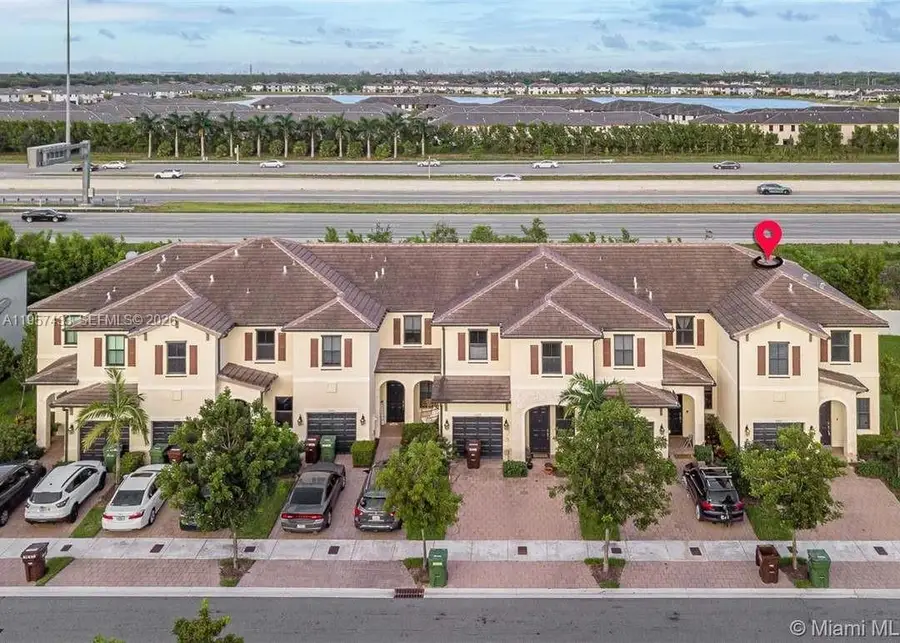 10301 W 32nd Ln, Hialeah, FL 33018 - Image #3