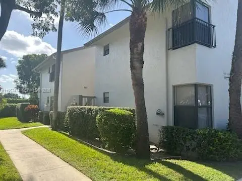 4729 NW 22nd St #4279, Coconut Creek, FL 33063