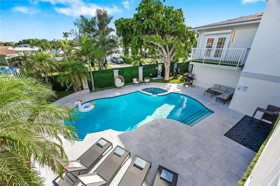 2532 SE 13th St, Pompano Beach, FL 33062 - Image #2