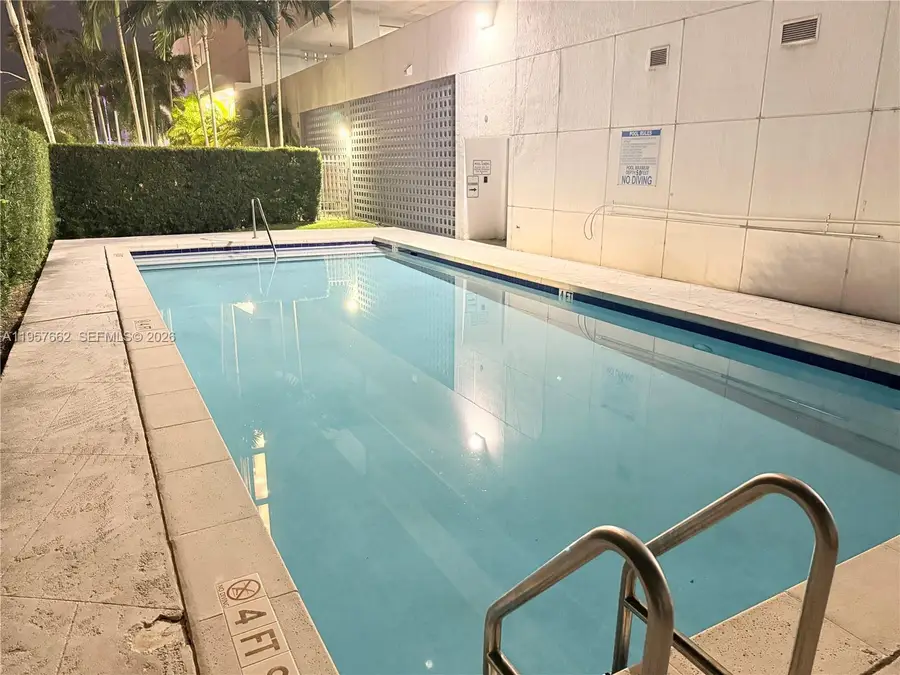 36 NW 6th Ave #601, Miami, FL 33128 - Image #2