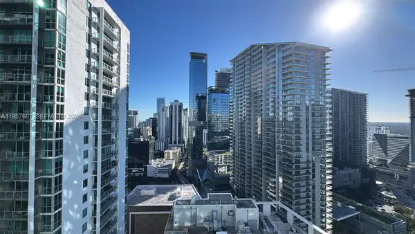 41 SE 5th St #2004, Miami, FL 33131