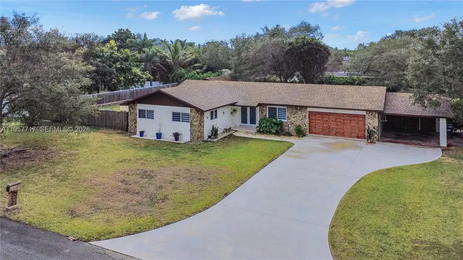 19520 SW 307th St, Homestead, FL 33030 - Image #2