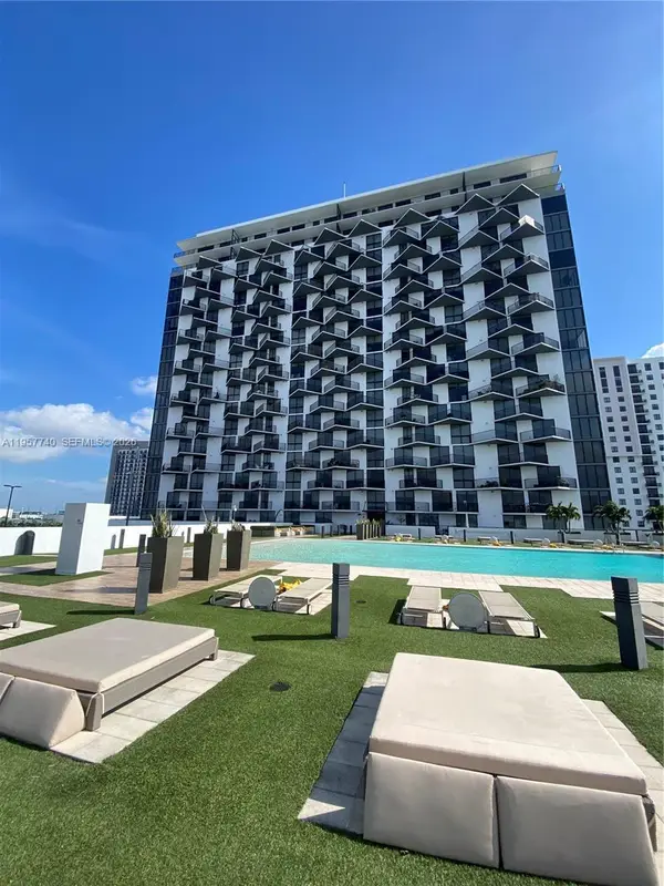 5252 NW 85th Ave #910, Doral, FL 33166