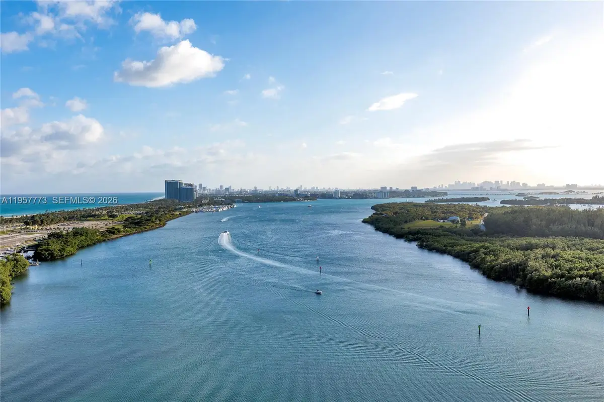 300 Bayview Dr #PH-06, Sunny Isles Beach, FL 33160 - Image #1