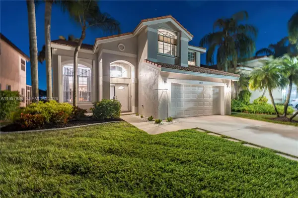 18159 SW 3rd St, Pembroke Pines, FL 33029