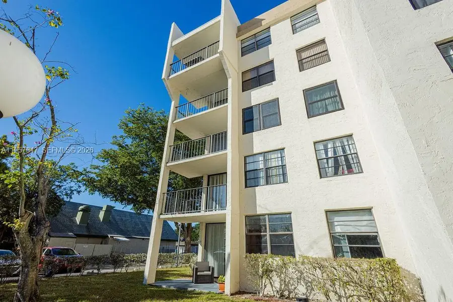 6193 Rock Island Rd #119, Tamarac, FL 33319 - Image #2