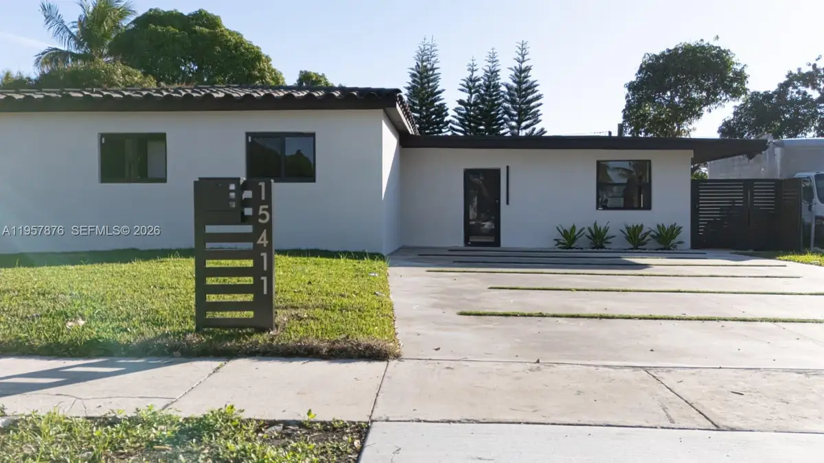 15411 NE 10th Ave, North Miami Beach, FL 33162 - Image #1