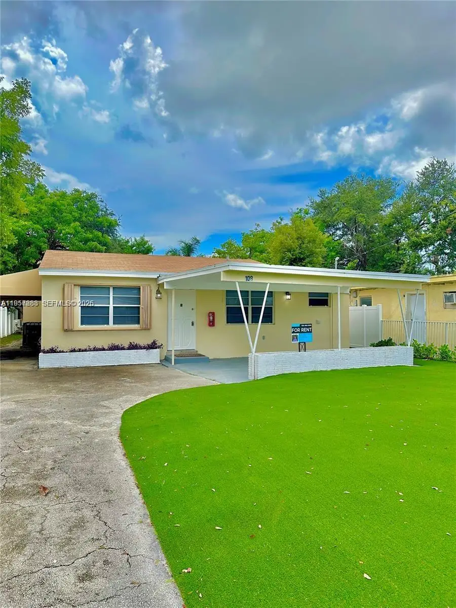 108 NW 3rd Ave, Hallandale Beach, FL 33009 - Image #2