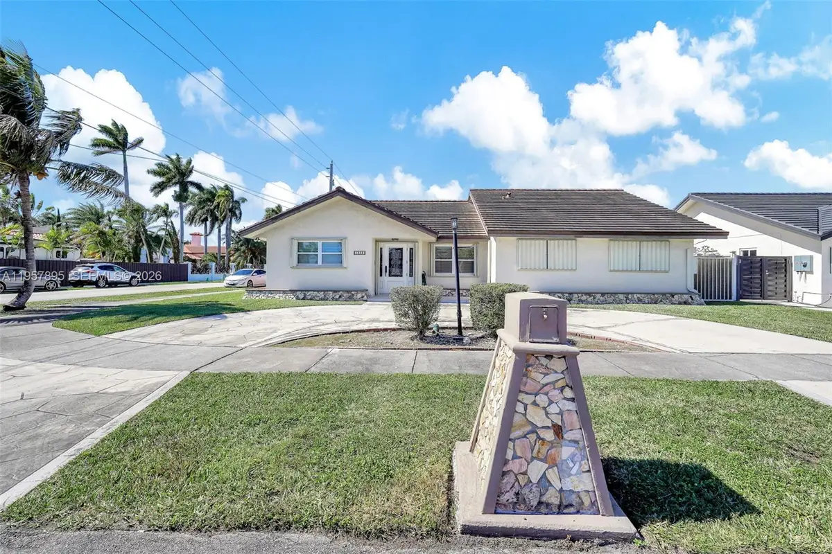 1992 SW 139th Ct, Miami, FL 33175 - Image #1