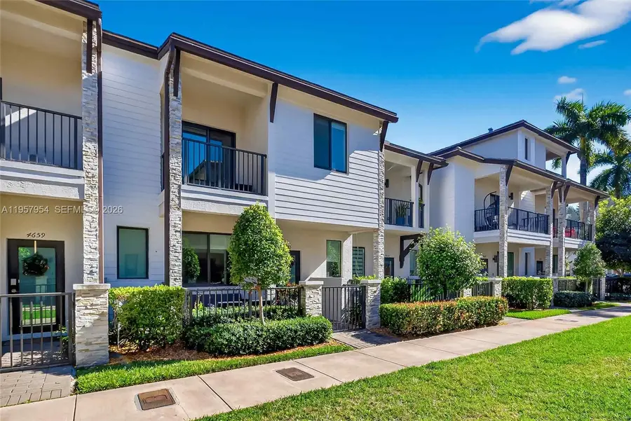 4655 NW 83rd Path, Doral, FL 33166 - Image #2