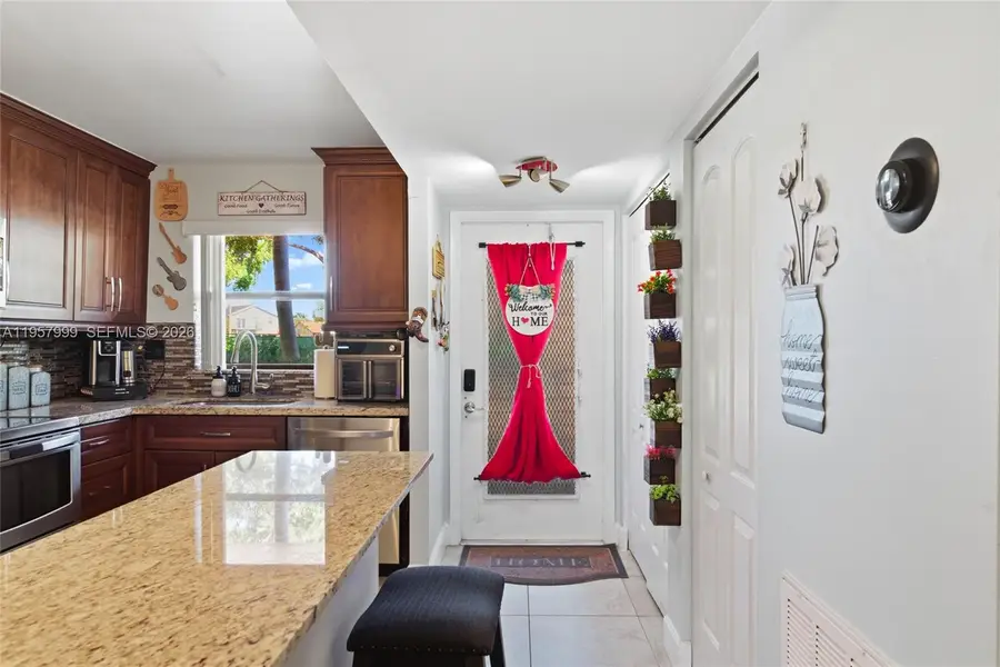 10300 NW 30th Ct #109, Sunrise, FL 33322 - Image #3