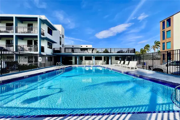 322 Harding St #B203, Hollywood, FL 33019