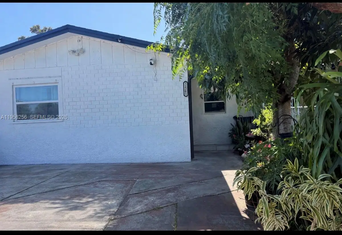 11242 SW 189th Ln, Miami, FL 33157 - Image #1