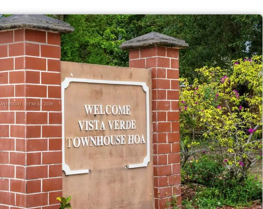 21422 NW 40th Cir Ct, Miami Gardens, FL 33055 - Image #1