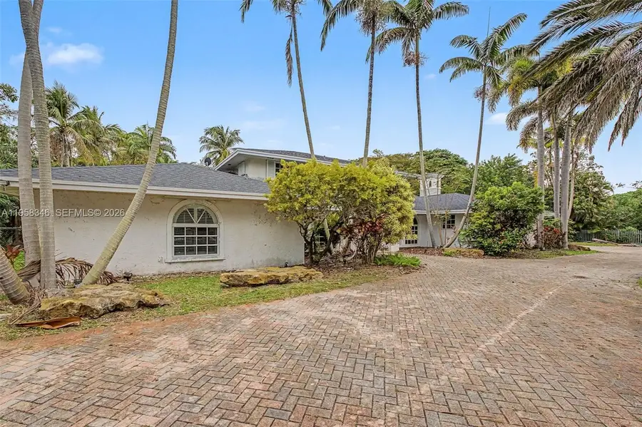 14670 SW 69th Pl, Palmetto Bay, FL 33158 - Image #2