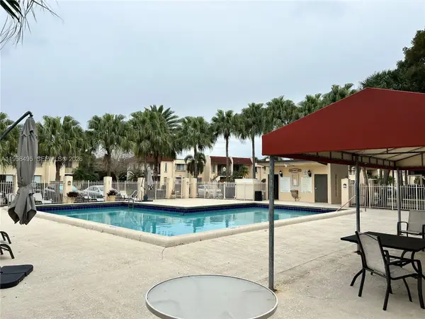 16441 Blatt Blvd #102, Weston, FL 33326