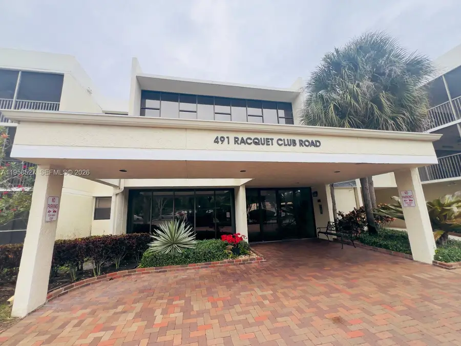 491 Racquet Club Rd #211, Weston, FL 33326 - Image #2